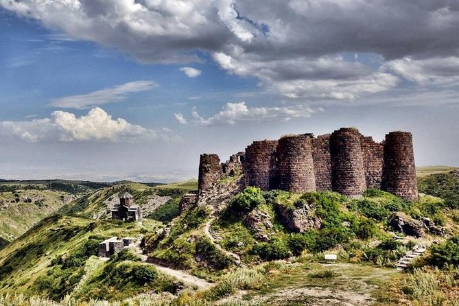 6 days in Armenia: Garni, Tatev, Echmiadzin, Sanahin, Haghpat - Noravank, Tatev, and the Wings of Tatev
