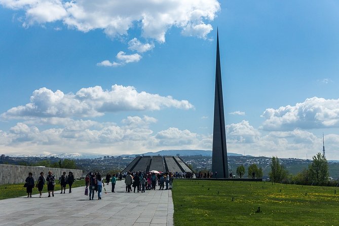 Amazing Yerevan - Tsitsernakaberd and Armenia’s national memory