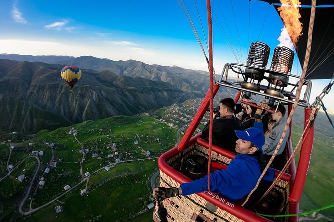 Balloon ride Skyball - The flight: 40 to 90 minutes above Armenia