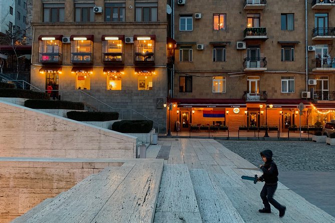Budget walking tour in Yerevan (Yerevan city tour) - The ARARAT Museum viewpoint