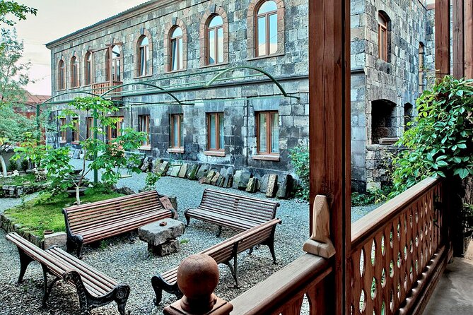 Group Tour: Gyumri (Urban Life museum, Black fortress, old town), Harichavank - Starting at Hyur Service on Nalbandyan Street