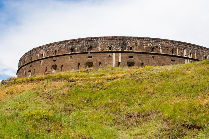 Group Tour: Gyumri (Urban Life museum, Black fortress, old town), Harichavank - Harichavank and the chapel on the broken rock