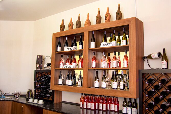 Group Tour: Hin Areni Winery, Tatev (wayback on Ropeway), Khndzoresk Caves - Khndzoresk caves and the swinging bridge
