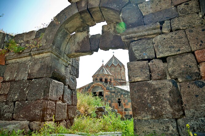 Group Tour: Hovhannavank, Saghmosavank, Chocolate House, Aghtsk - Why this route works so well from Yerevan