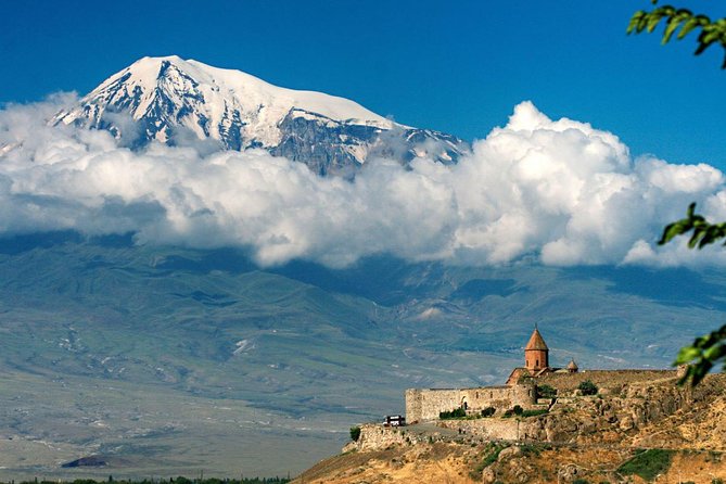 Group Tour: Khor Virap, Noravank, Tatev monasteries (wayback on Ropeway) - Key points at a glance