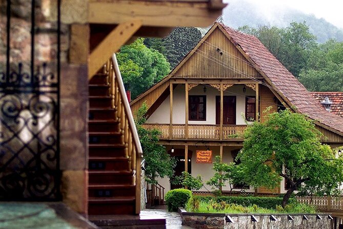 Join in group tour-transfer from Yerevan to Tbilisi or vice versa - The Sevan food court stop and lunch planning