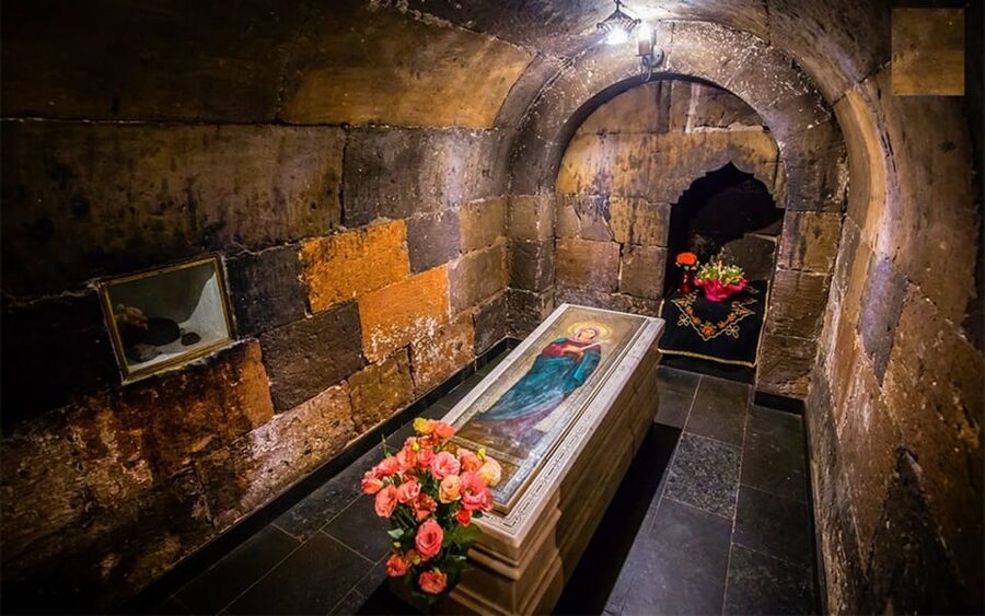 Khor Virap, Echmiadzin Cathedral and Zvartnots Private Tour - Private transport, guide options, and language