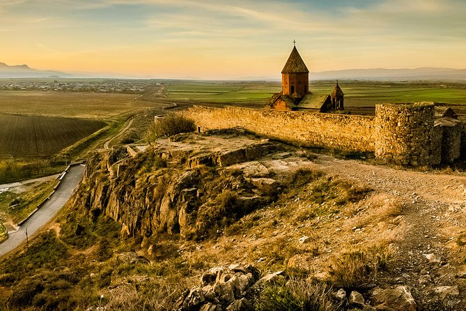 Khor Virap, Noravank Private Tour with Optional Wine Tasting - Why this makes a strong day trip from Yerevan