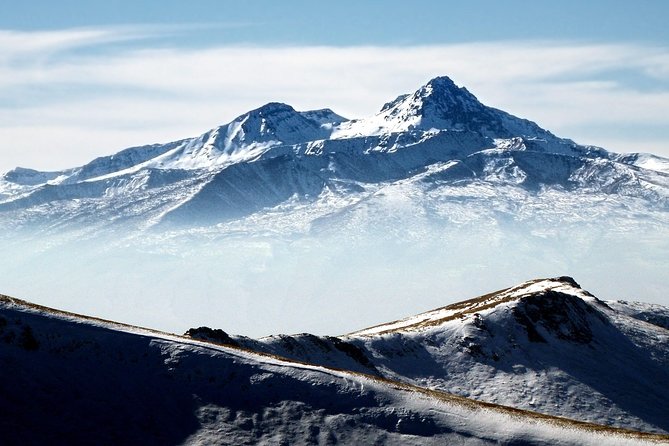 Mount Aragats, Amberd Fortress, Saghmosavank Monastery, Alphabet - private tour - The driving question you should address