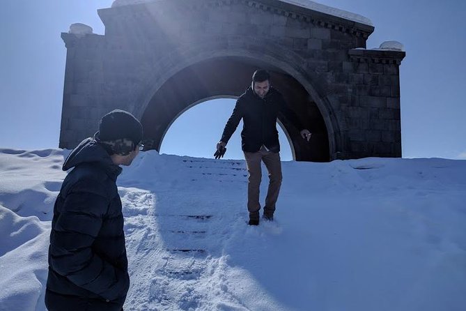 Multi-Day Winter Sightseeing Tour in Armenia - Noravank pairs red stone with winter snow
