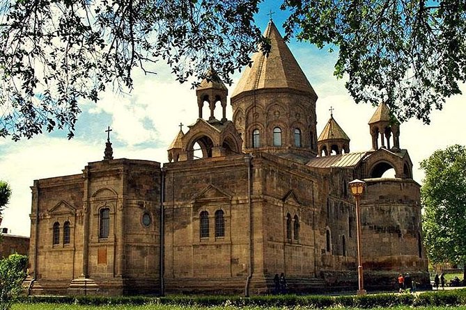 Private tour to Echmiadzin (st Cathedral), Zvartnots, Khor Virap, Garni, Geghard - Why this private Armenia day trip works