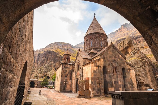 Private Tour to Garni Temple, Geghard Monastery, Echmiadzin Cathedral, Zvartnots - Zvartnots and the beauty of ruins