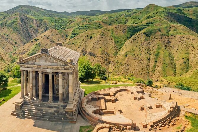 Private tour to Garni temple, Geghard Monastery, Symphony of Stones - The Symphony of Stones and the walk into Garni Gorge