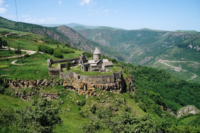 Private tour to Hin Areni winery, Tatev monastery & ropeway, Khndzoresk caves - Food, costs, and what is included