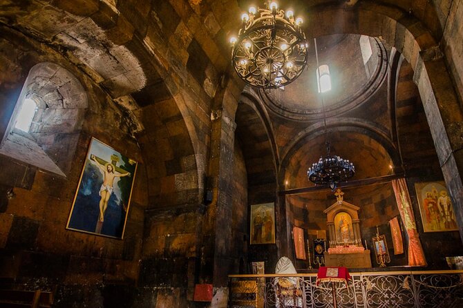 Private Tour to Khor Virap, ancient Areni cave or Areni winery, Noravank - Noravank in the red-rock gorge