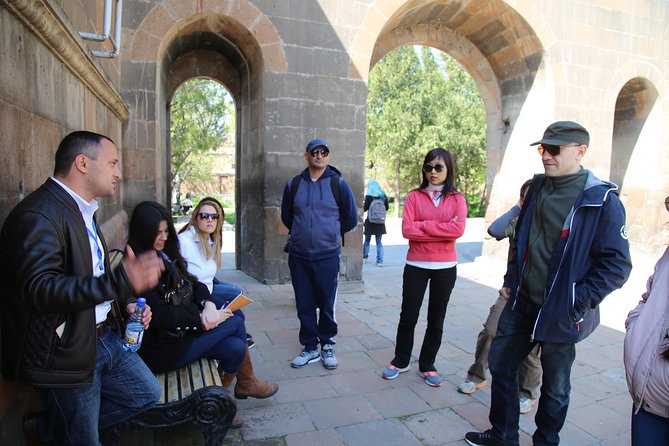 Private tour to UNESCO heritage Echmiadzin churches, Zvartnots and Sardarapat - The private-car advantage