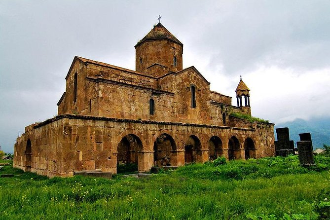 Private tour to UNESCO heritage Haghpat and Sanahin monasteries and Odzun church - The drive from Yerevan and what the schedule means