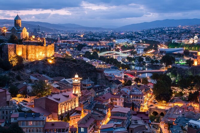 Private transfer from Yerevan to Tbilisi or Vice Versa - Who should book this transfer?
