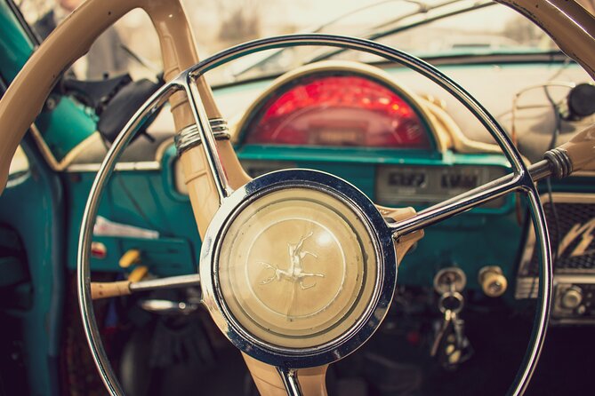 Retro KGB Tour: A Volga 21 Adventure in Yerevan's Soviet Past with photography - Why the Volga 21 makes this tour special