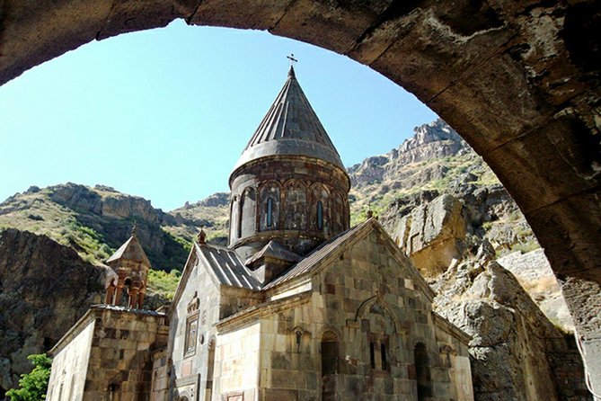 Symphony of Stones, Garni, Geghard, photo stop at Charents arch - Why this half-day route works so well