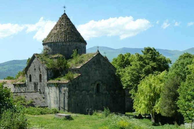 Tbilisi transfer with stops in Haghpat, Sanahin to or from Yerevan - Haghpat, a monastery with royal beginnings