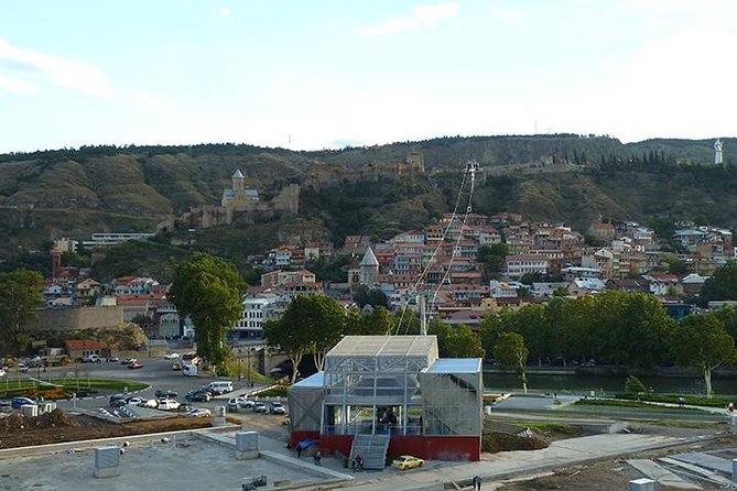 Tbilisi transfer with stops in Haghpat, Sanahin to or from Yerevan - Who gets the best value from this tour