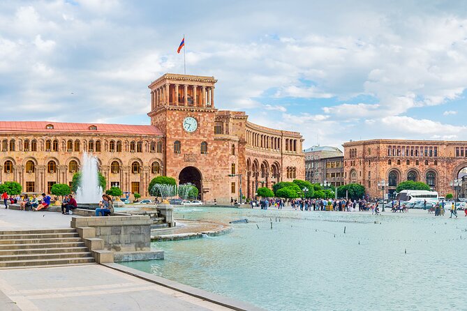 Yerevan: Private Sightseeing Tour - Victory Park and Mother Armenia
